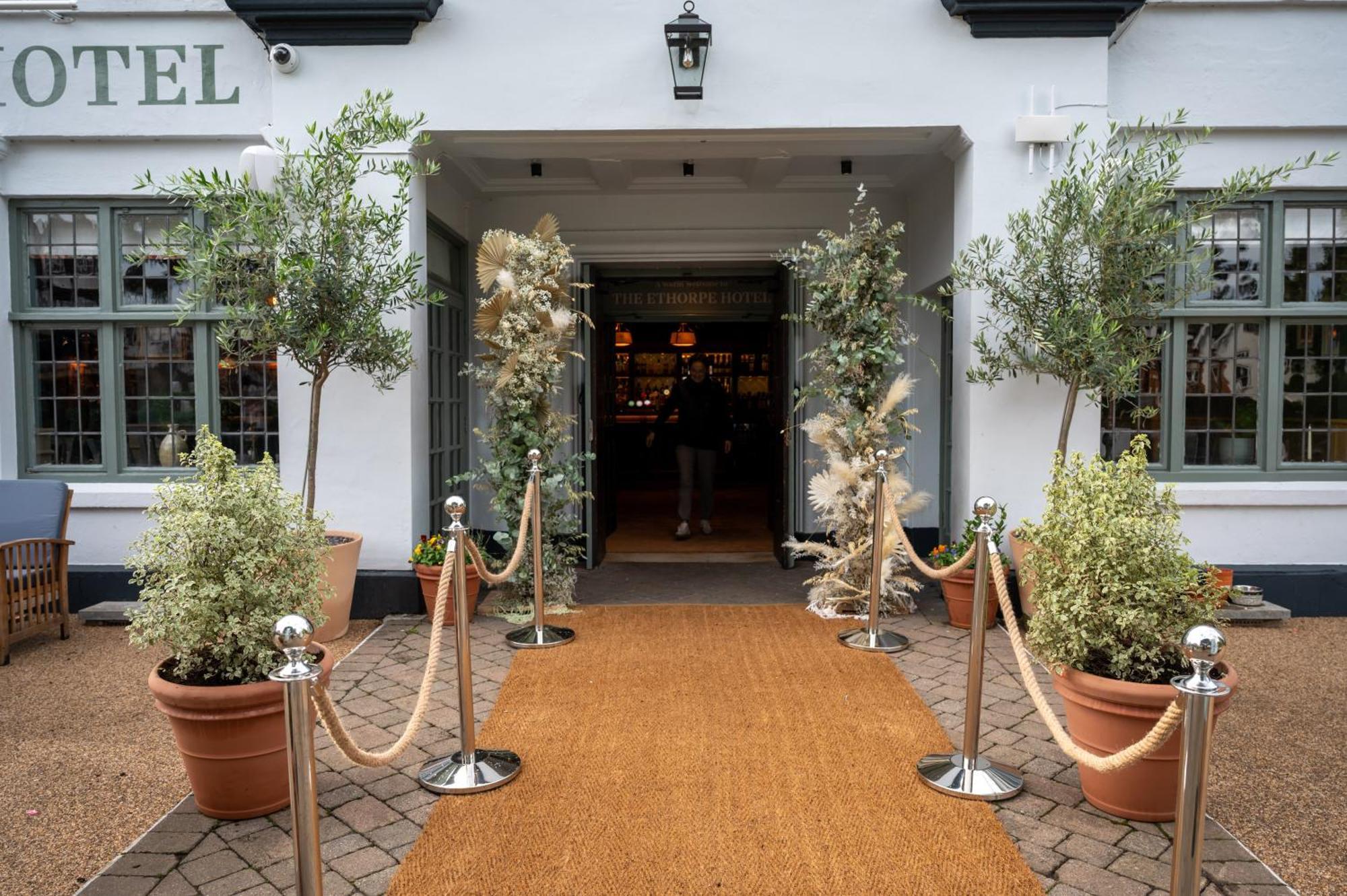 Ethorpe Hotel By Chef & Brewer Collection Джерардс Крос Екстериор снимка